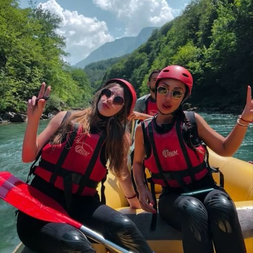 18ff7aaf94b5a33821a214f5f2ab2612