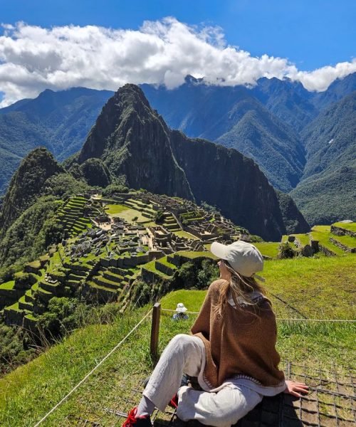 253c5d27ae351f2e5bca23080452079c